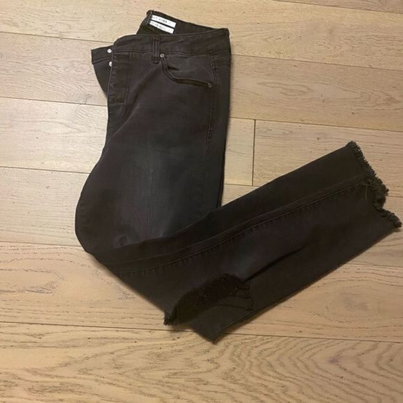 Ankle Jeans Black NWOT - Picture 5 of 6